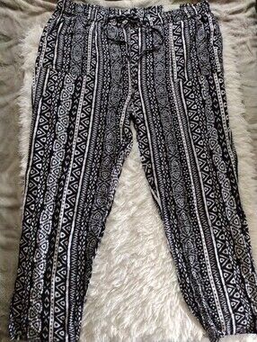 Black and White Aztec Print Drawstring Pants